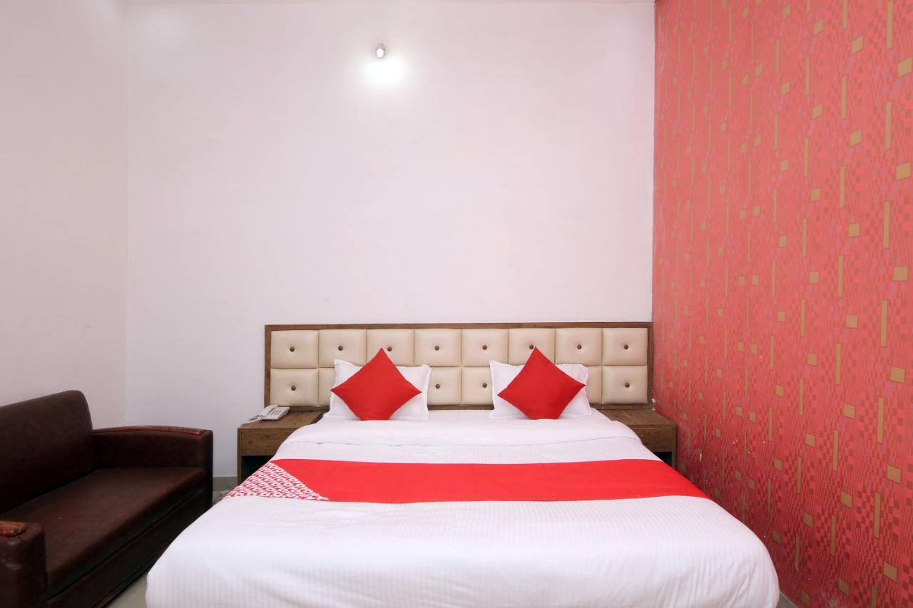 Oyo 38414 Rain Basera Resort จาบัลปูร์ ภายนอก รูปภาพ