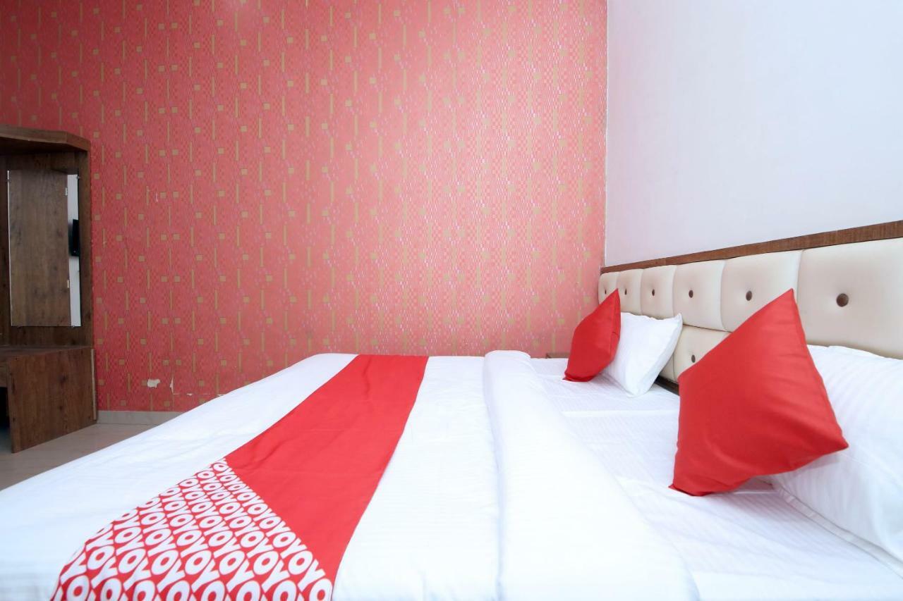 Oyo 38414 Rain Basera Resort จาบัลปูร์ ภายนอก รูปภาพ