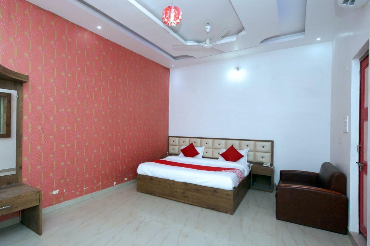 Oyo 38414 Rain Basera Resort จาบัลปูร์ ภายนอก รูปภาพ