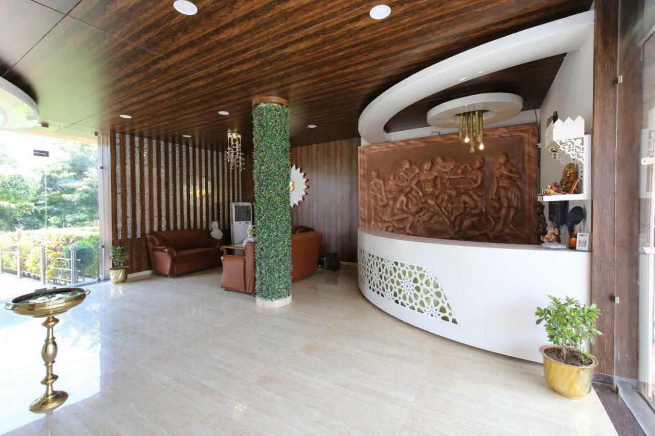 Oyo 38414 Rain Basera Resort จาบัลปูร์ ภายนอก รูปภาพ