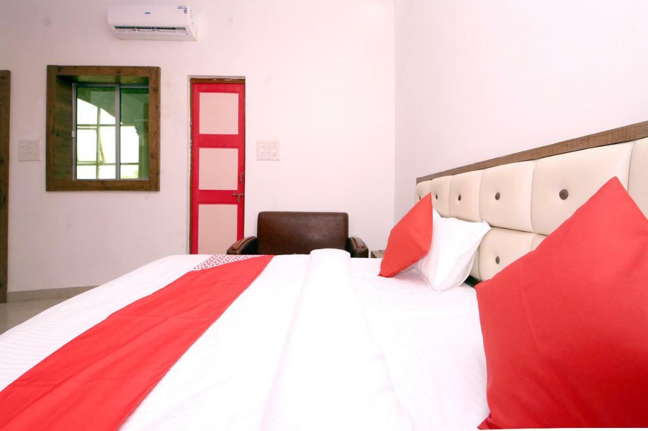 Oyo 38414 Rain Basera Resort จาบัลปูร์ ภายนอก รูปภาพ